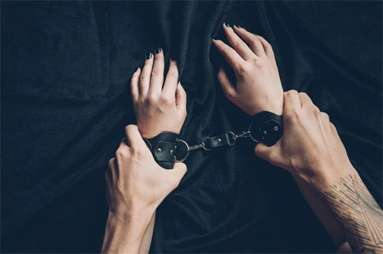 【西檬之家】字母圈新人指南：读懂BDSM核心术语与安全原则